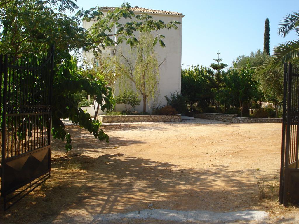 Santa Maria Rooms Ayios Nikitas Luaran gambar